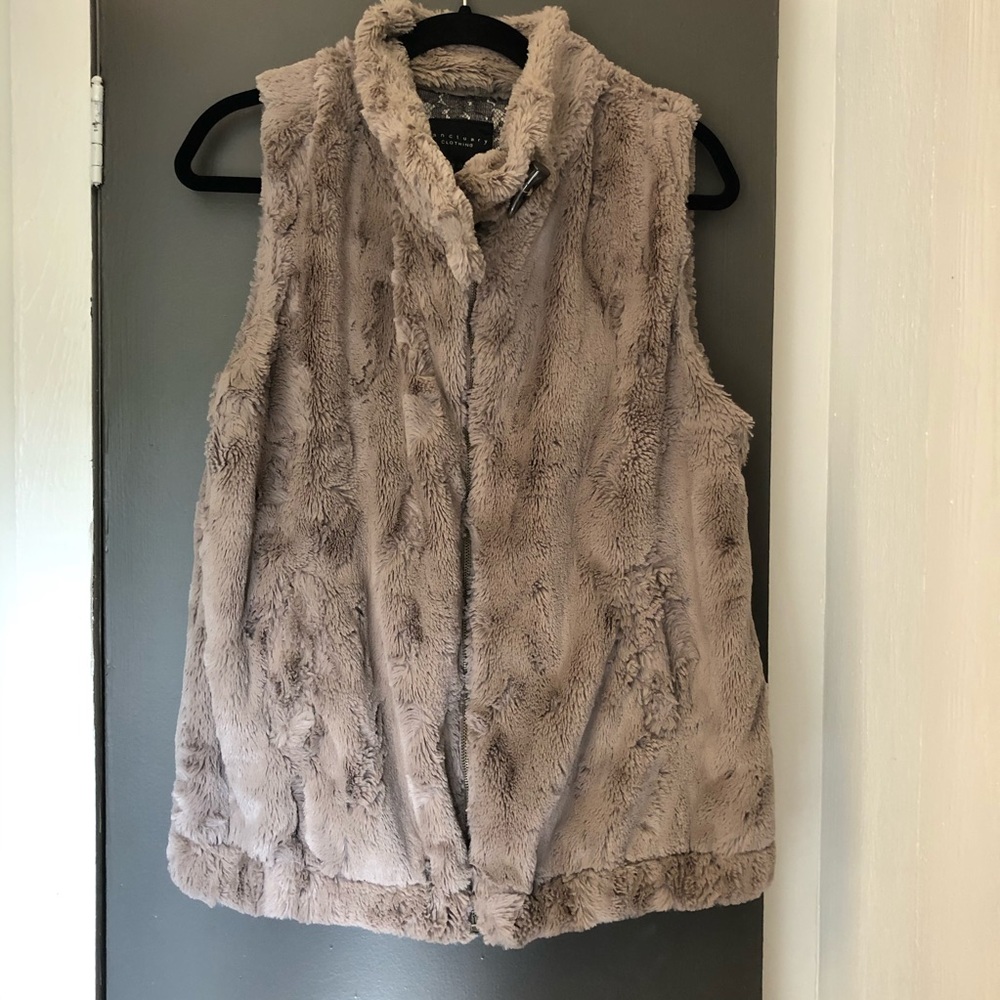 Anthropologie Sanctuary Tan Faux Fur Vest